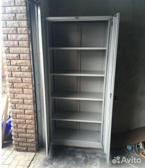 Шкаф офисный