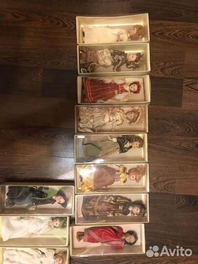 Фарфоровые куклы