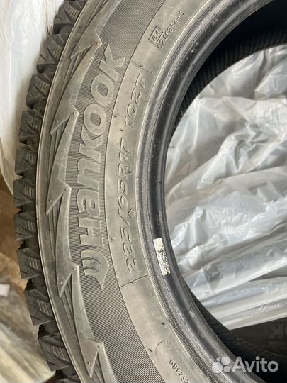 Hankook Winter I'Pike 225/65 R17