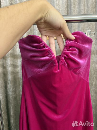Розовое бархатное платье Zara