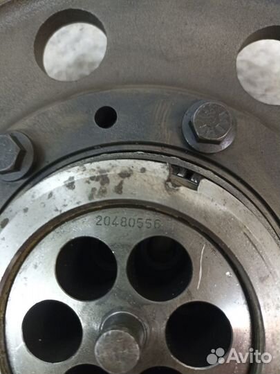 Промежуточная шестерня грм Volvo