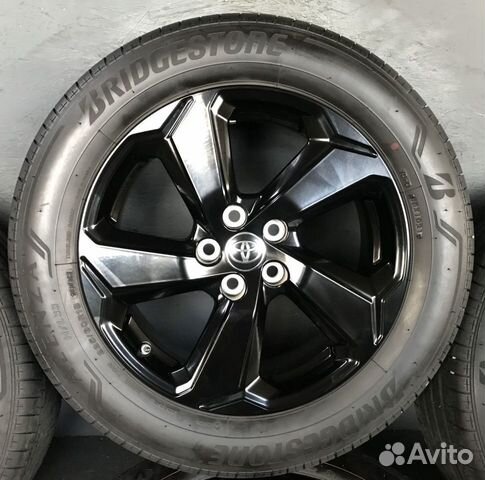 R18 Bridgestone Alenza H/L 33 225/60, PCD 5x114.3 DIA 63.4