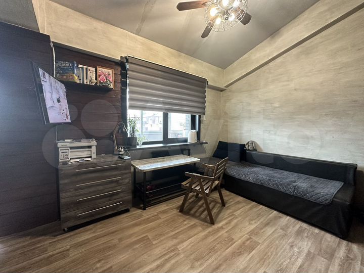 Квартира-студия, 40 м², 4/4 эт.