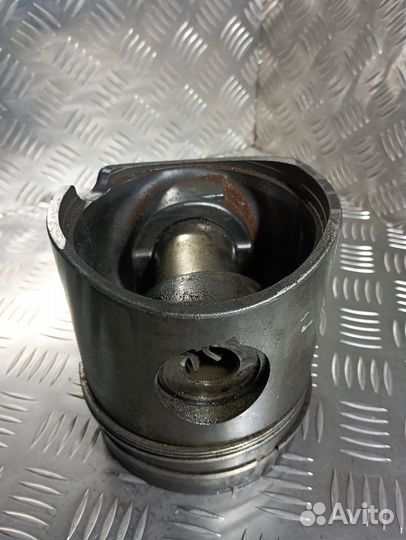 Поршень MAN 51025117354