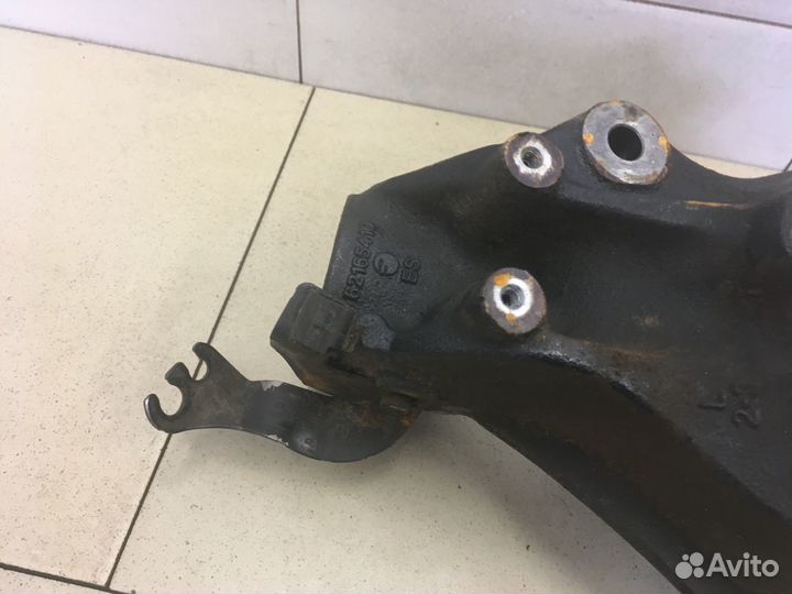 Кулак поворотный передний левый X1 E84 2009