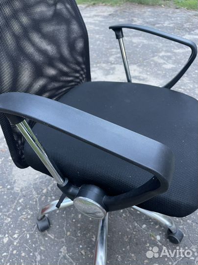 Компьютерное кресло офисное