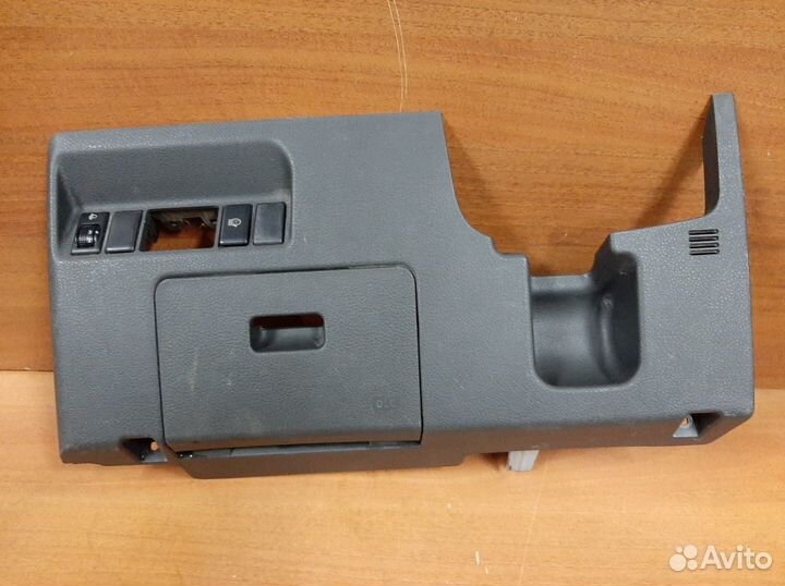 Накладка понели приборов Ниссан Икс трэил T30