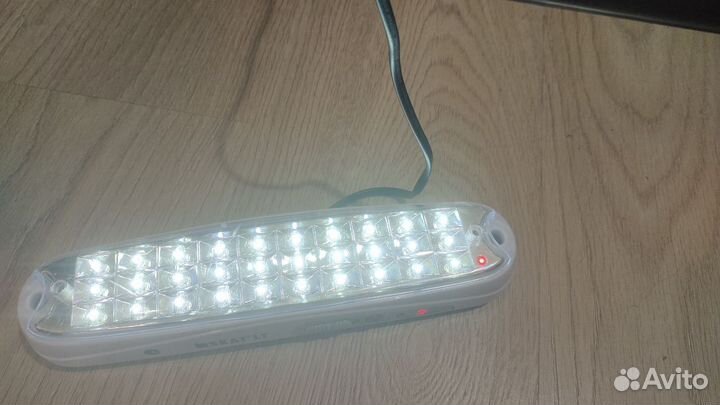 Аварийный светильник