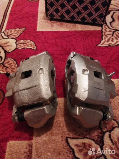 Передние Суппорта на Mitsubishi Lancer 9