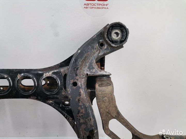 Балка для Volkswagen Touareg 1