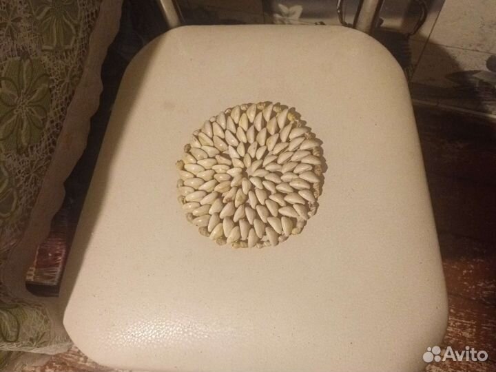 Подставка под горячее из ракушек