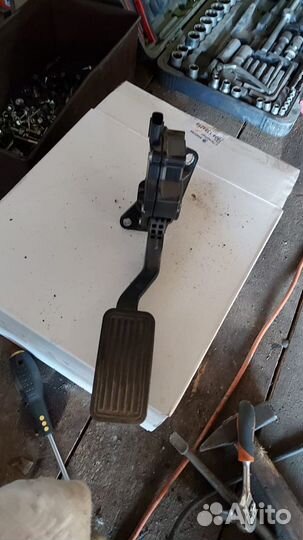 Педаль газа на mazda cx7