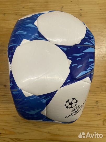 Футбольный мяч новый Adidas