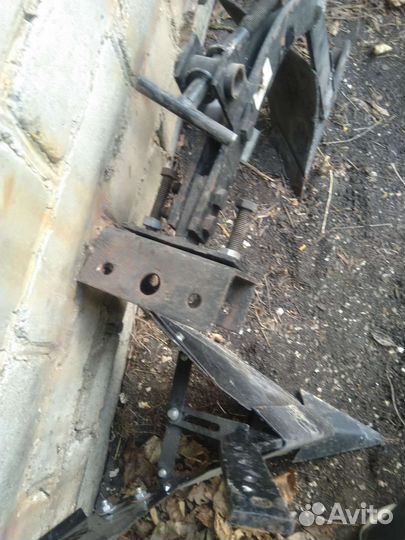 Плуг и окучник для мотоблока, цена за оба