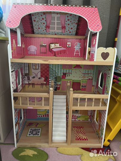 Домик кукольный