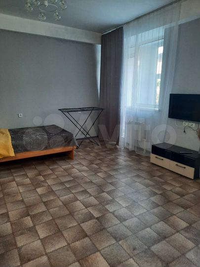Квартира-студия, 42 м², 3/9 эт.