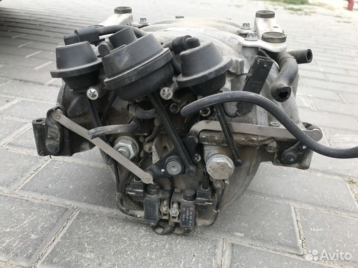Впускной коллектор с дроссельной заслонкой М272