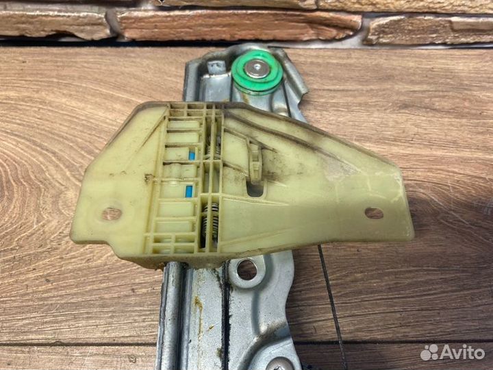 Стеклоподъемный механизм передний левый Лада X-Ray