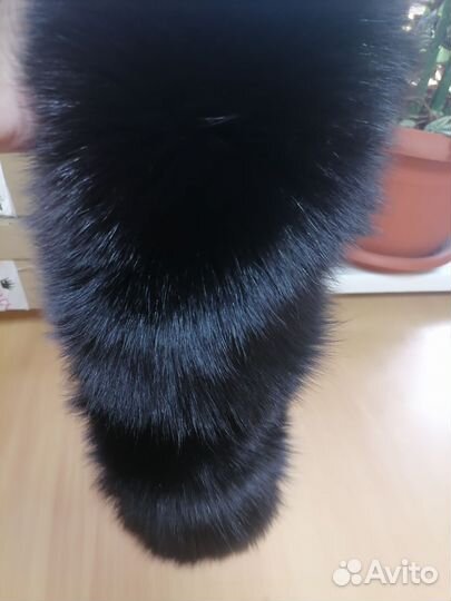 Меховой воротник чёрный песец, чёрная цигейка
