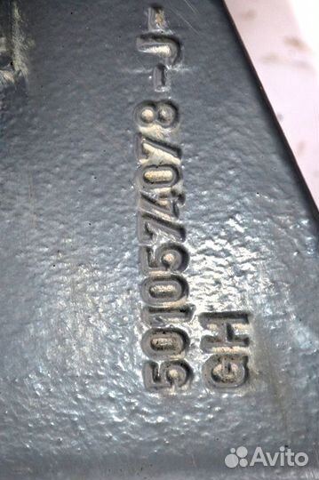 Кронштейн рессоры, переднего моста, передний правы