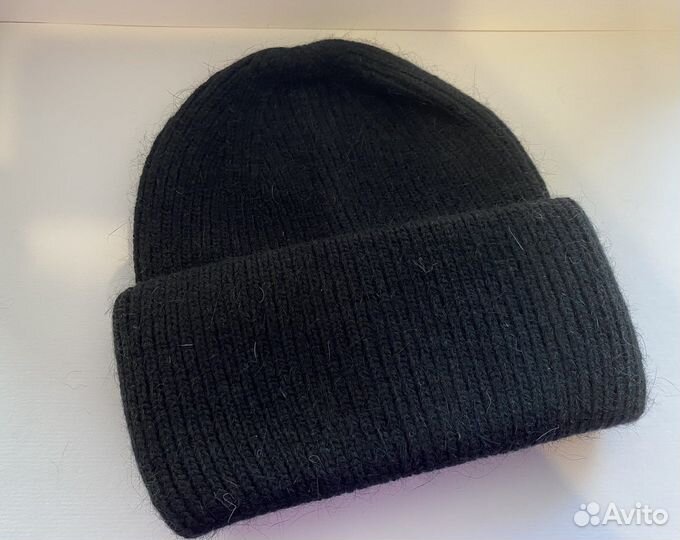 Шапка женская новая вязанная