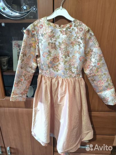 Красивое платье для девочки