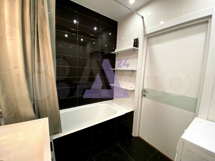 2-к. квартира, 61 м², 11/12 эт.