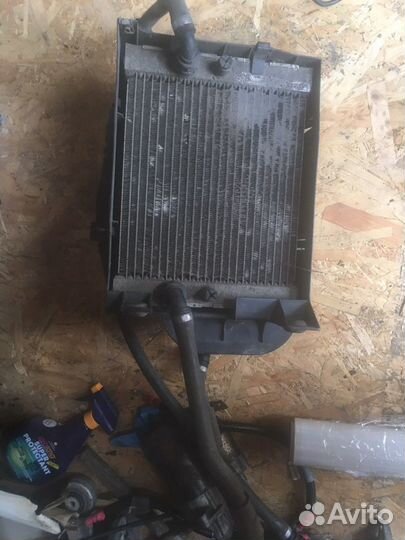 Bmw x5m e70 bmw x6m e71 Радиатор охлаждающей жидко