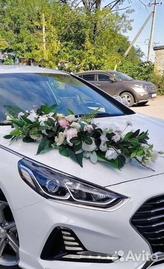 Украшение для автомобиля