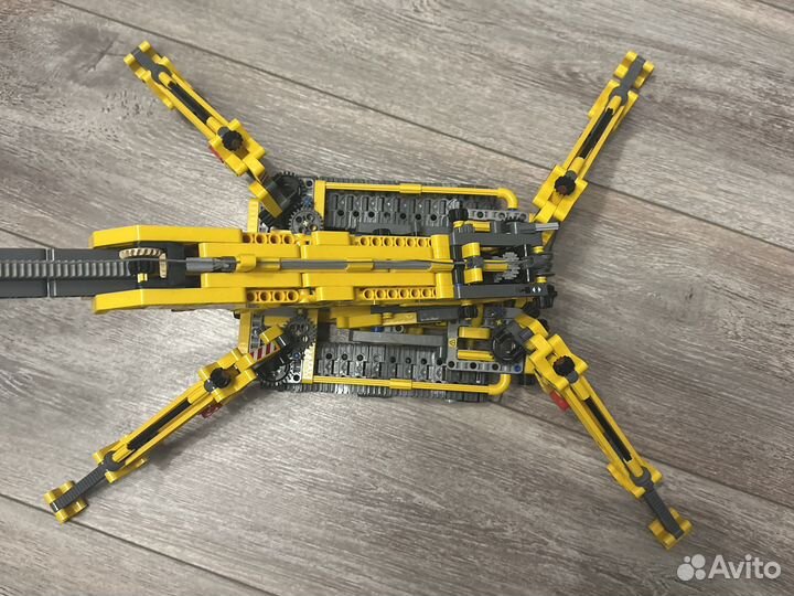 Lego Technic 42097 Компактный гусеничный кран