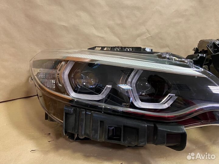 Фара на BMW F22 Adaptive LED рест правая и левая
