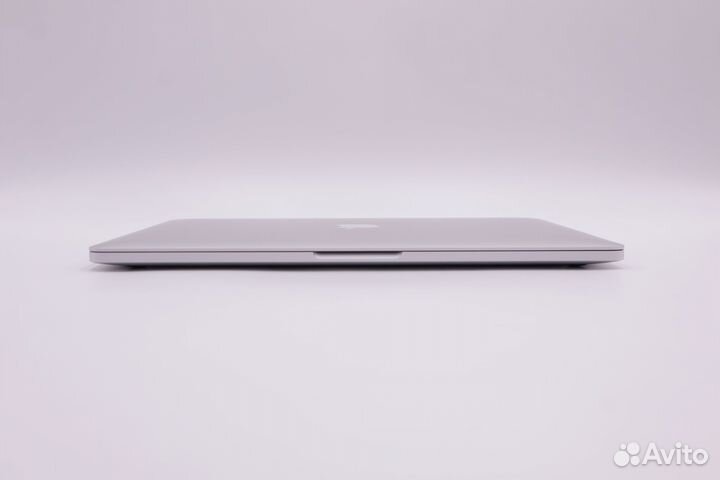 MacBook Pro 13 2022 m2 8gb 512gb