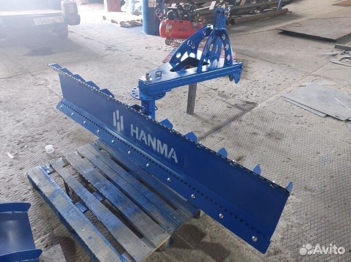 Грейдерный отвал 2м на Т25