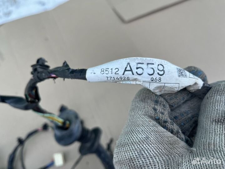 Проводка двери Мицубиси Лансер 10