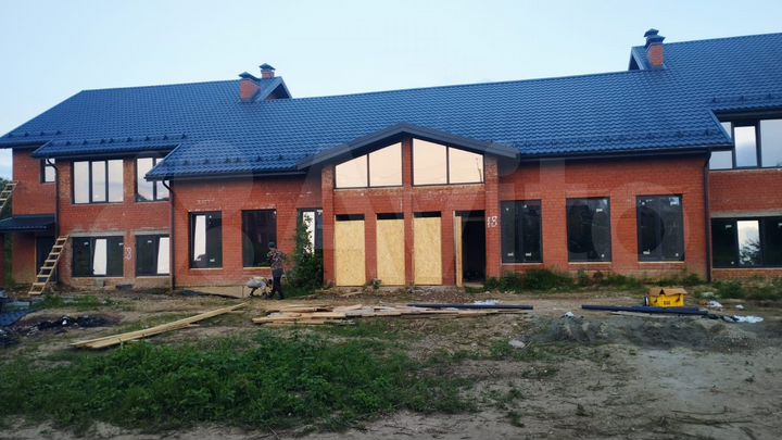 Здание, 1000 м²