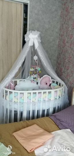 Балдахин в кроватку с держателем, с подьюбником