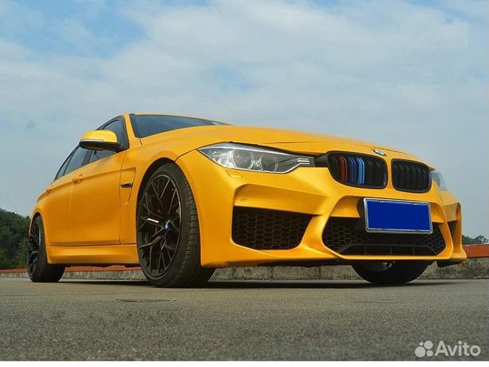 Передний бампер в стиле M5 F90 на BMW 3 F30/F31