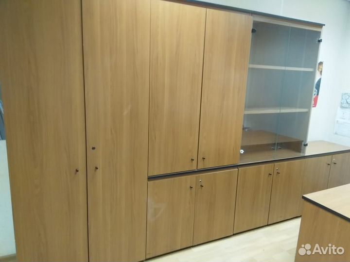 Набор разных шкафов