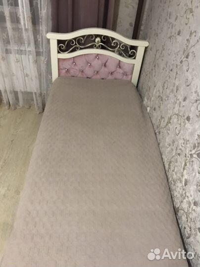 Покрывало на кровать бу