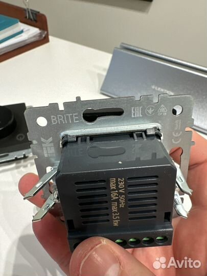 Термостат iek brite