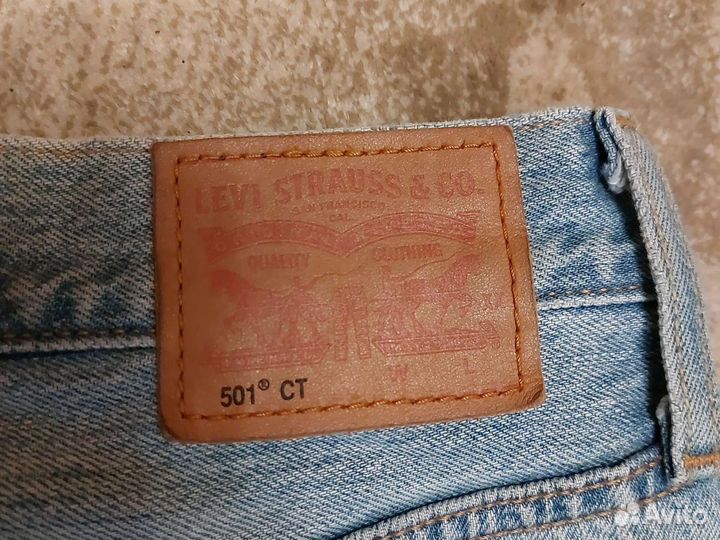 Женские джинсы levis 501 р.W24L32