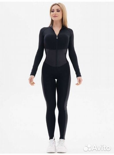 Комбинезон женский спортивный