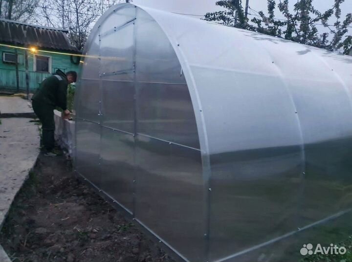 Теплица из поликарбоната