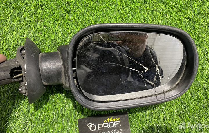 Зеркало правое механическое Renault Logan