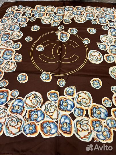 Шелковый платок шаль Chanel коричневый