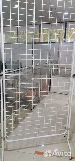 Стойка решётка на ножках перегородка,размер ячейки