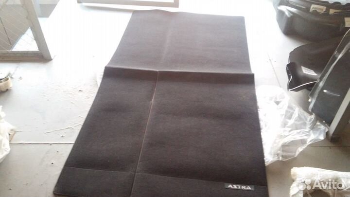 Ковер багажника Астра J текстиль. Новый. Оригинал