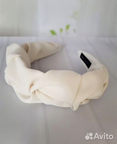 Ободок для волос белый
