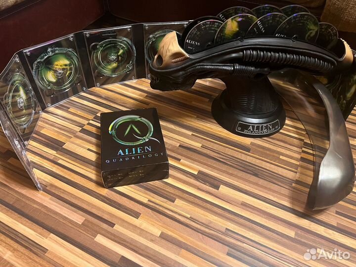Коллекционное издание Alien 25th с 9 DVD
