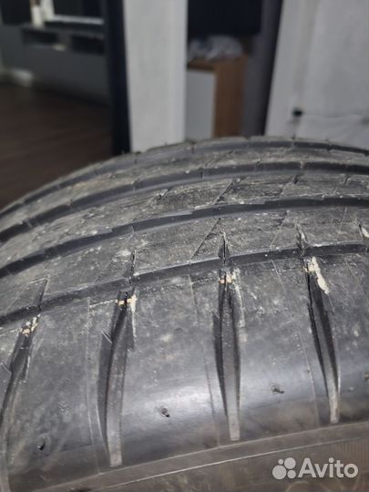 Michelin Pilot Sport 4 235/45 R19 99Y